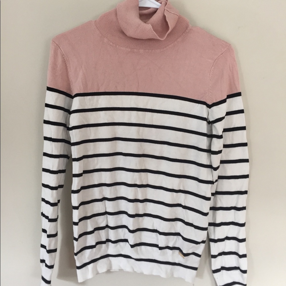 Calvin Klein Turtleneck sweater